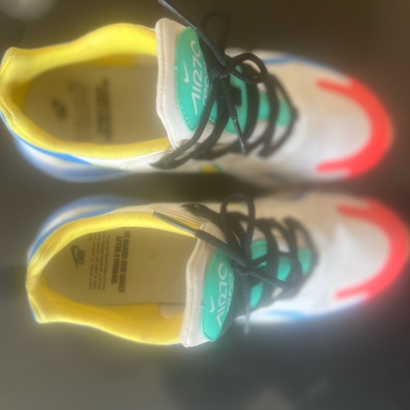 Nike Air 70 React size 7.5 - Picture 4 of 5
